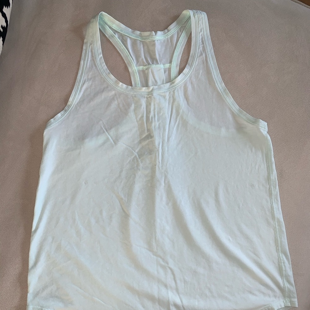 Lulu Lemmon tank top